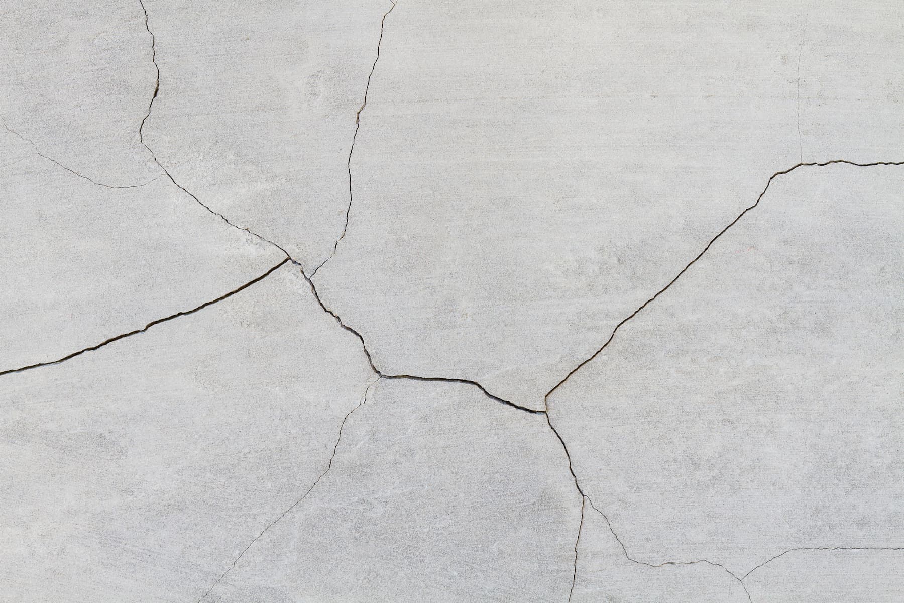 What Is Shrinkage of Concrete? Cascade Concrete Sawing and Drilling